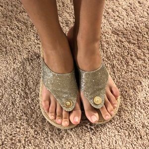 Iightly used gold shimmer shoes